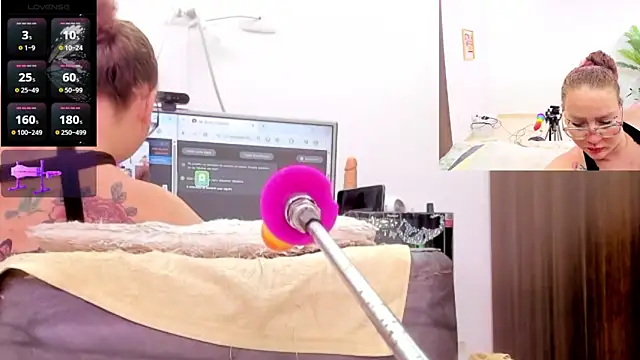 Paulina_Davis_ webcam