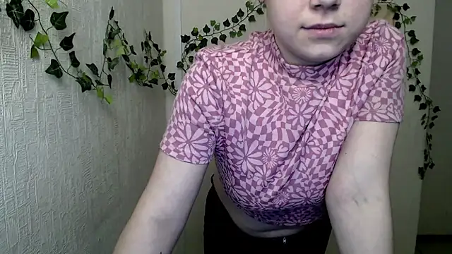 VeryVeryVeryShy_ webcam