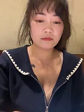 Molly-xiao webcam