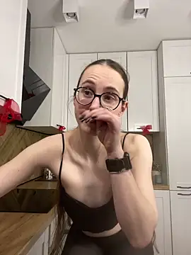 MartiniiSelenna live sex cam