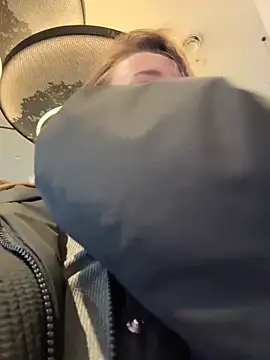 KishaMur video chat preview