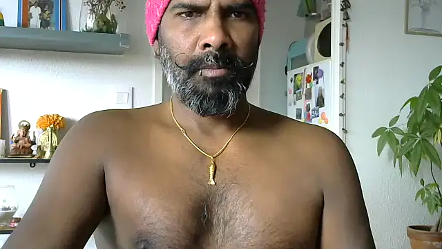 frenchblackc31 webcam