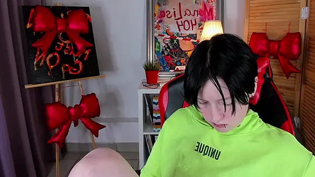 BakugoKatsuki webcam