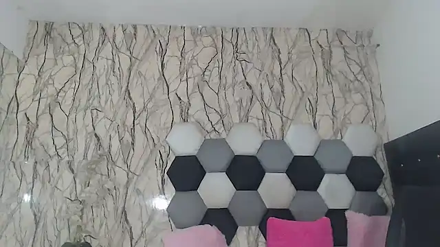 antonellablanc - AntonellaBlanc's free webcam