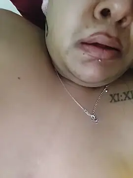 GoddessLorena webcam