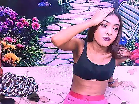 IndianPretty14u2Luv webcam