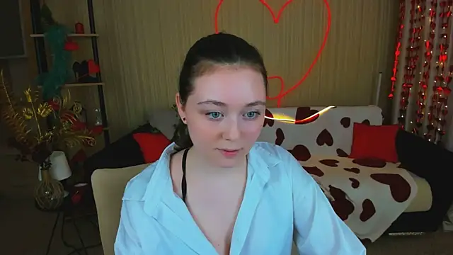 AlluringLookk webcam