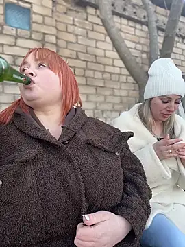 SweetCuteGirls1023 webcam