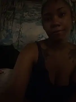 Ebonythroat777 webcam