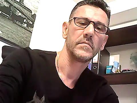 mastercharisma35 webcam