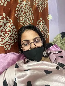 sandhya_77 (F young) - Lovesense