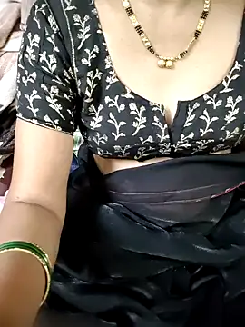 Webcam Model (anuradha1432)  is live.Free join now!