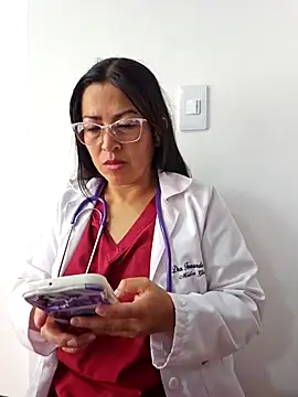 JustSamantha_ webcam