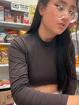 StrawberryPink_ webcam