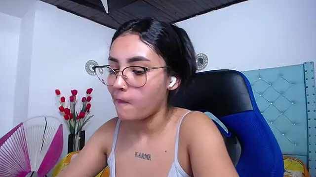 kathe-mills235 webcam