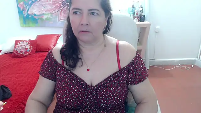 leonela_69 webcam