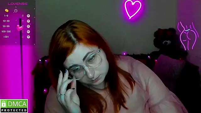 Alicia_love00 webcam