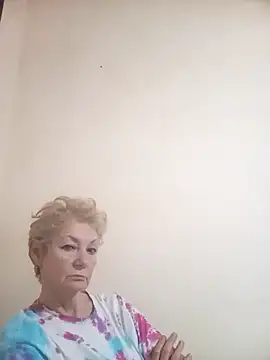 Webcam Model (Calypso-Loove) is live