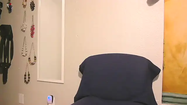 Queenanitadix webcam