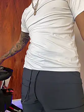 Latinmoster_boss webcam