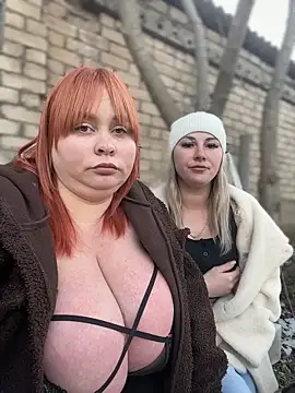 SweetCuteGirls1023 webcam