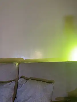 isabella-collins- webcam