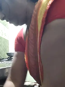 Webcam Model (yamini1431)  is live.Free join now!