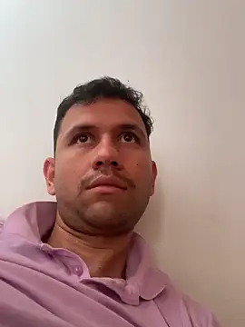 Michaell_Spinelly webcam