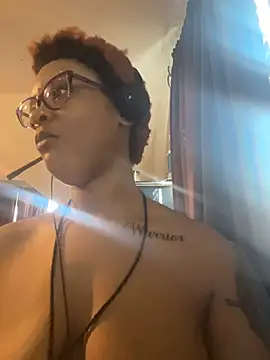 nickytheehawtie webcam