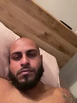 islandvybee55 - Islandvybee55's free webcam - UK Sex Cams