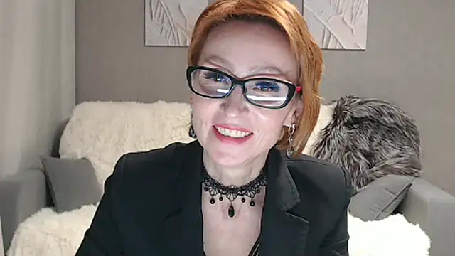 Miss_RedFoxy webcam