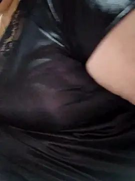 tamilthanushri webcam