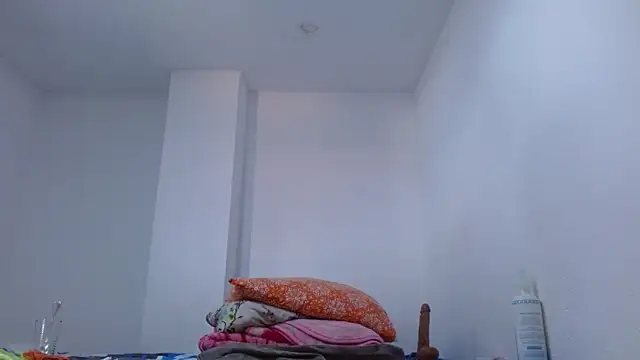 isabel_24_gil webcam