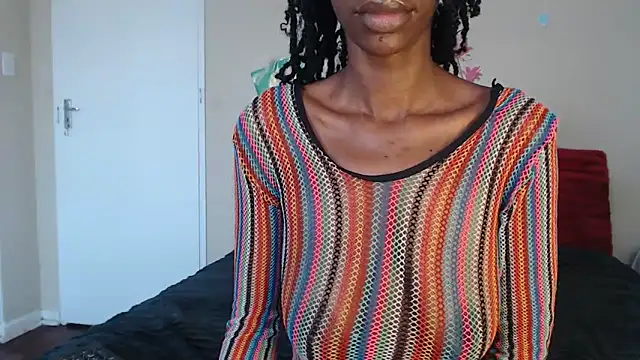 Blacktittiex02 webcam