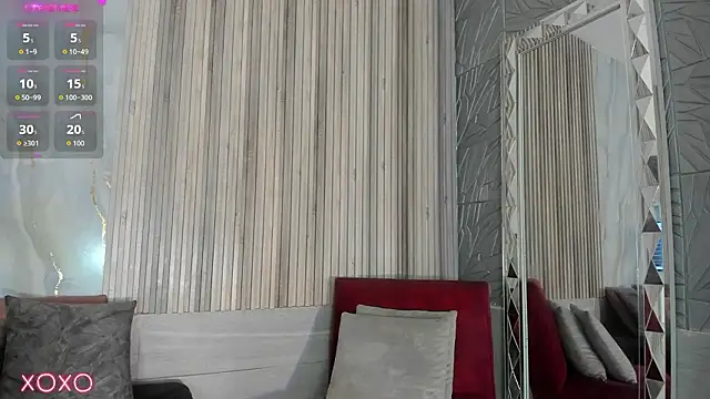 BriannaChelsea webcam