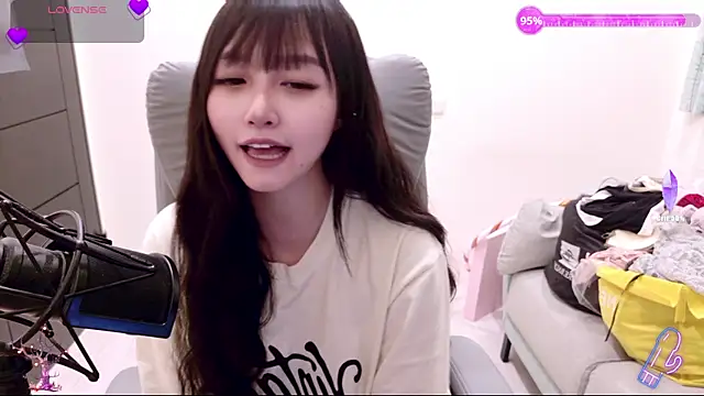 美女Khaleesi_ying_在线直播