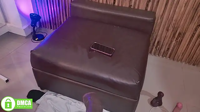 evelynjohnsoon webcam