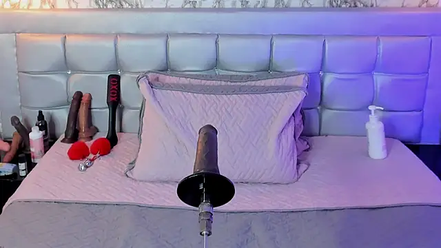 MELODYY_SWEET webcam