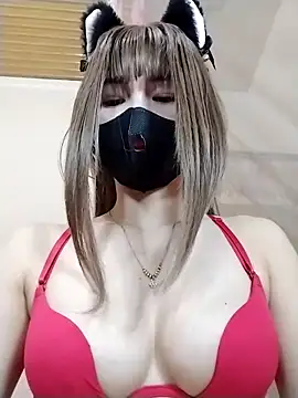 Webcam Model (Jade69xx) is live