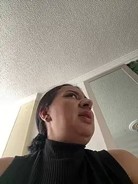 Webcam Model (Abril_Luv)  is live.Free join now!