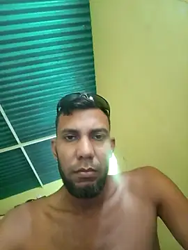 UnreadyChutzpa webcam