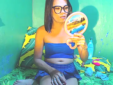 DirtyFistingBarbie webcam