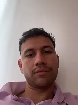 Michaell_Spinelly webcam