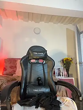 karinacortes live sex cam