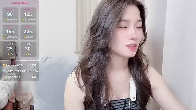 美女yuyu_77在线直播