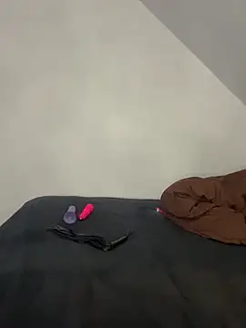 Webcam Model (KiaraAmara)  is live.Free join now!