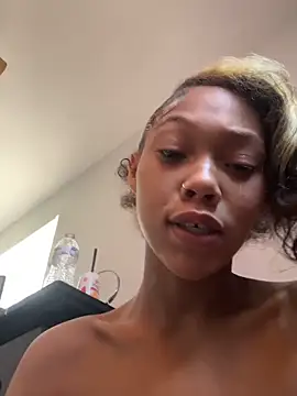 Tamiii420 live sex cam