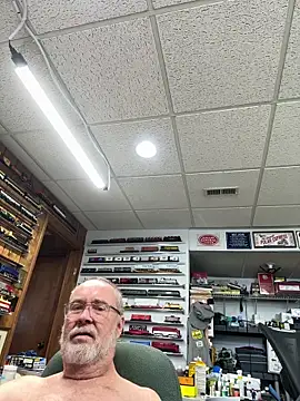 jcaspen (M grandpa) - 10000 token for medical bill