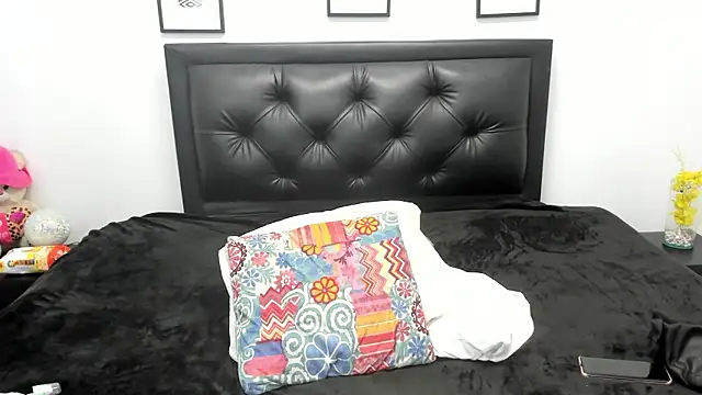 Ayleen_Miller webcam