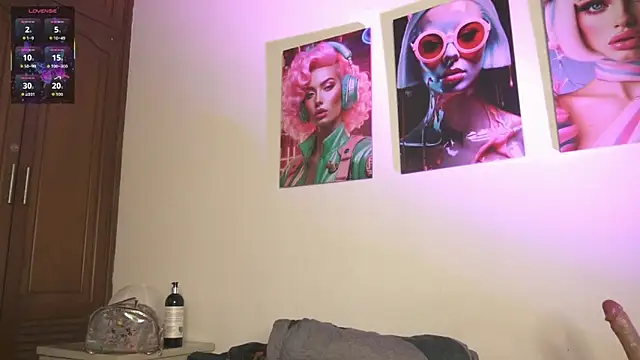 pocahotass_11 webcam